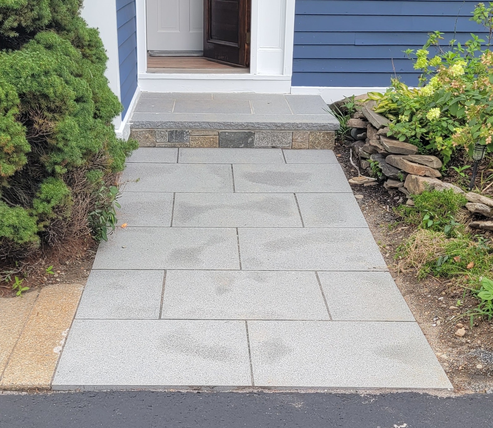 Flagstone Patio & Stone Wall